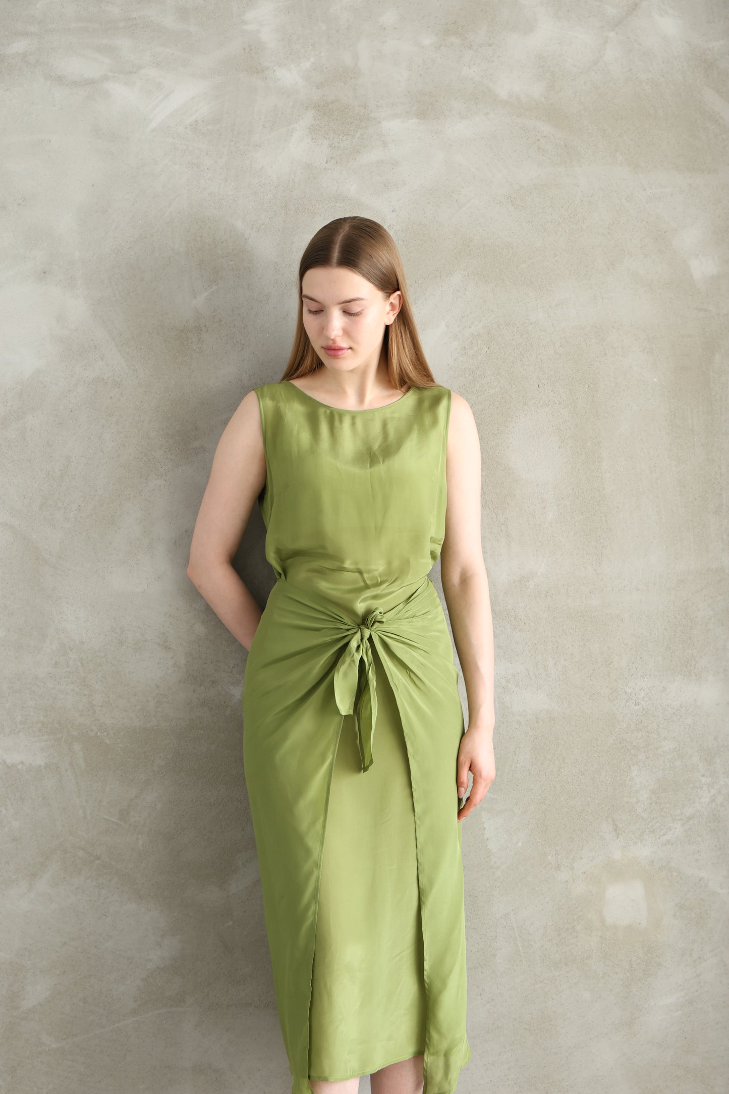 Henna Green Tie Detailed Viscose Midi Dress